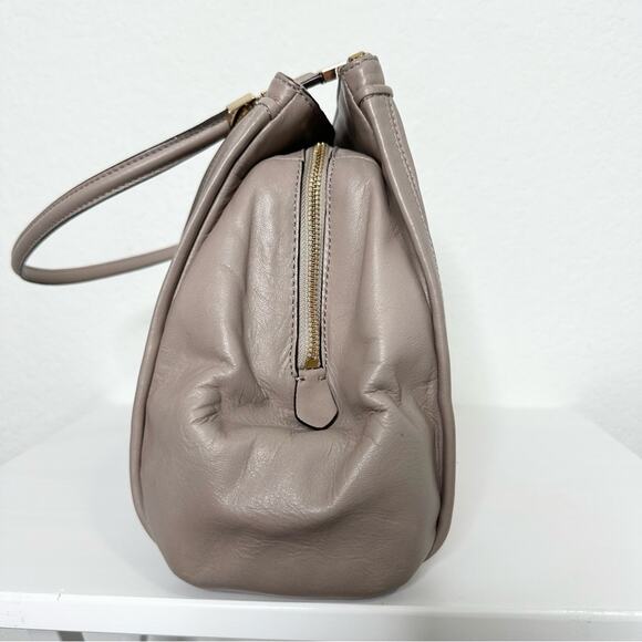 Coach Madison Leather Shoulder Bag $458 - Picture 5 of 12